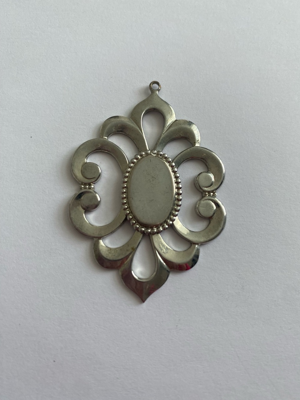 Vintage Silver-Tone Filigree-Style Openwork Pendant Charm